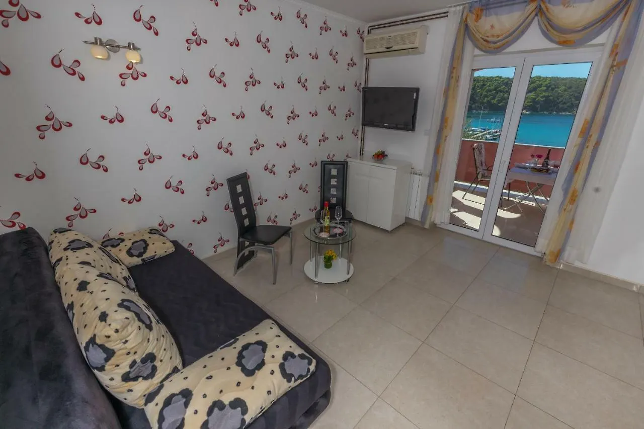 Villa Rossa Apartments Кампор