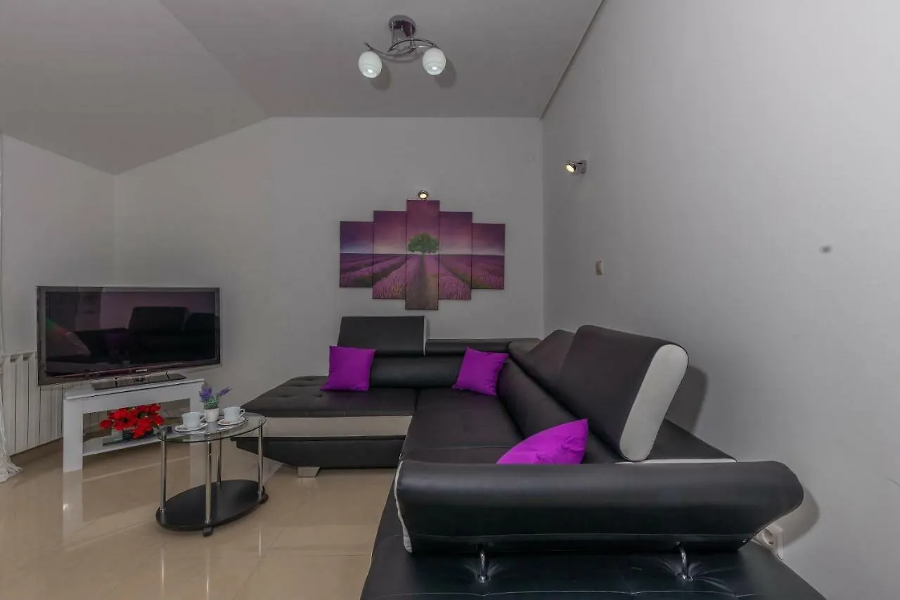 Villa Rossa Apartments Kampor
