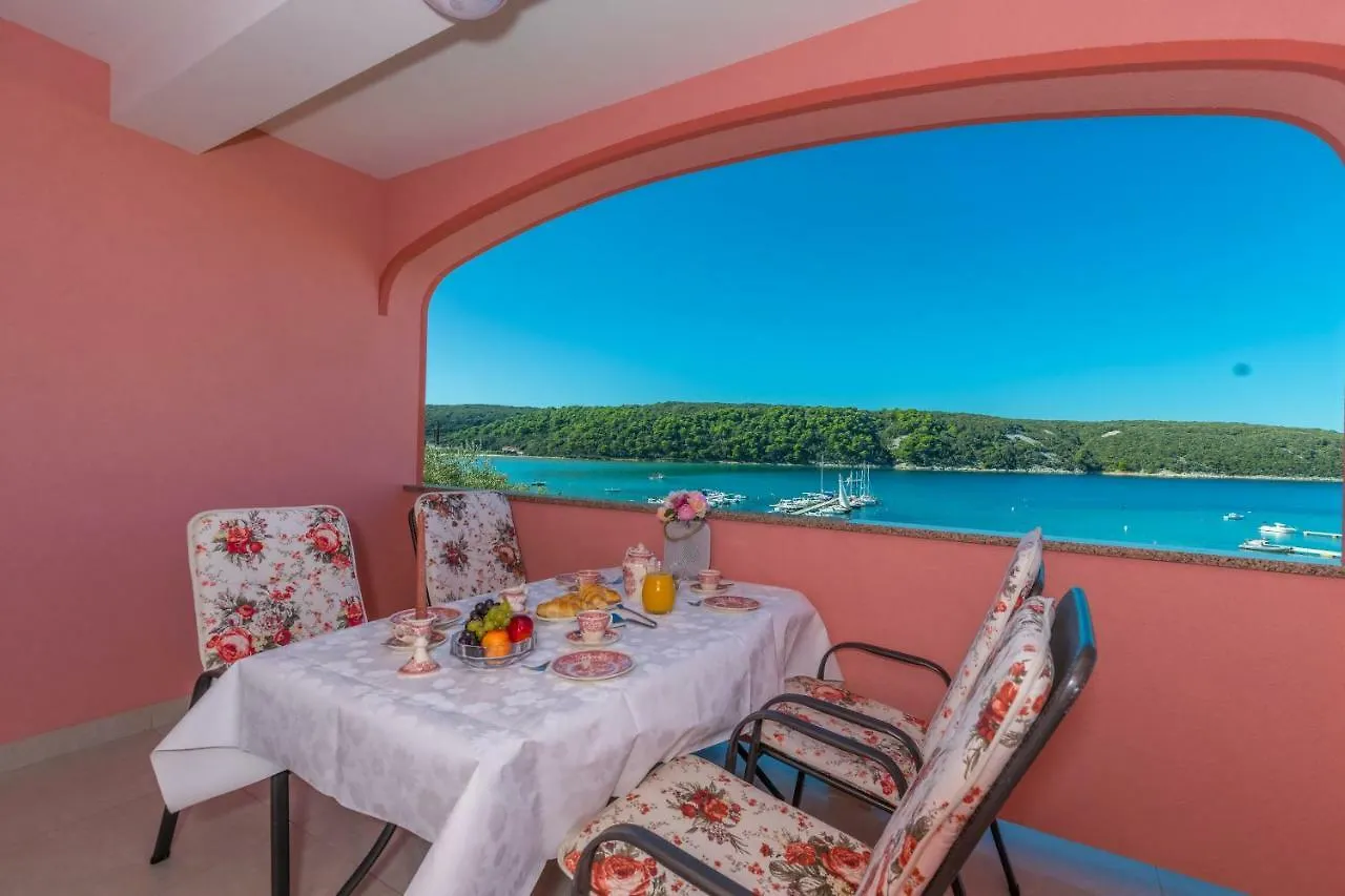 Villa Rossa Apartments Kampor