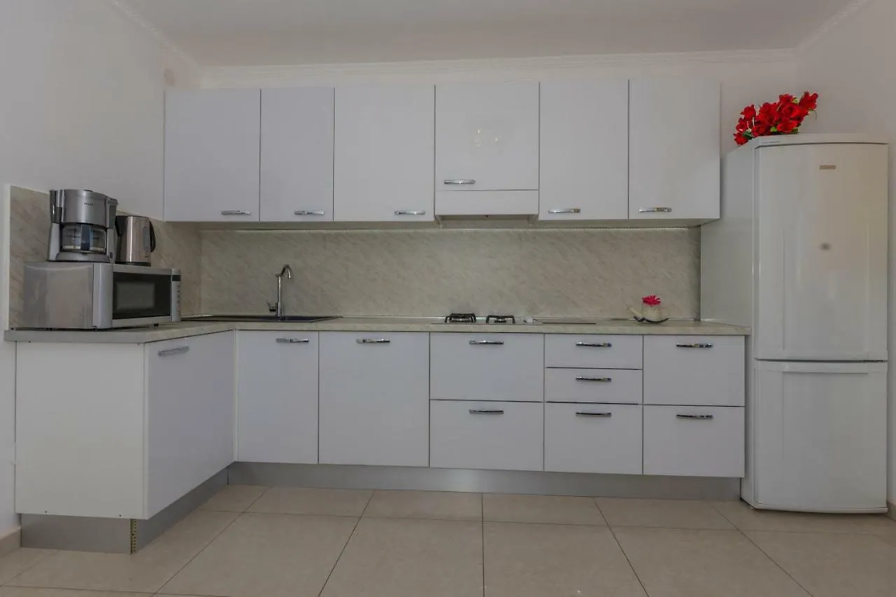 Villa Rossa Apartments Kampor