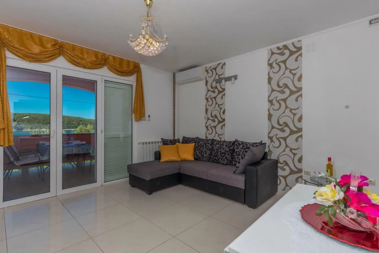 Villa Rossa Apartments Кампор