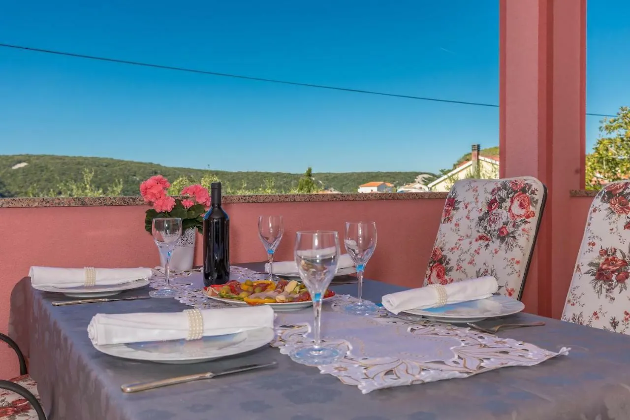 Villa Rossa Apartments Kampor Horvátország
