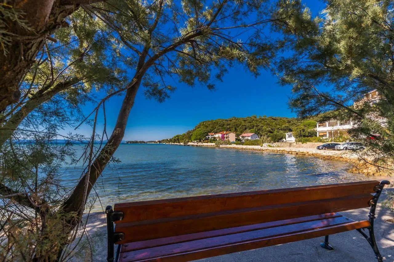 Villa Rossa Apartments Kampor 0*,